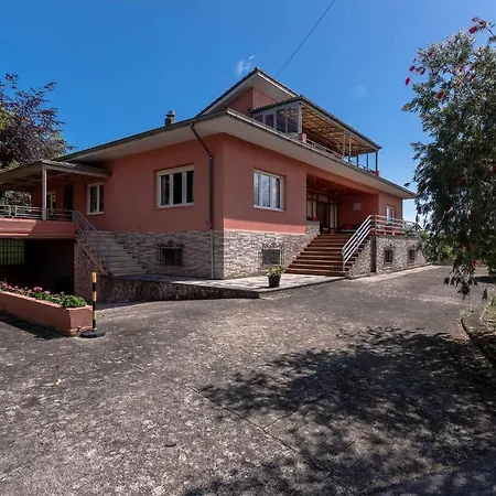 Rural House Tatil Evi Llanes