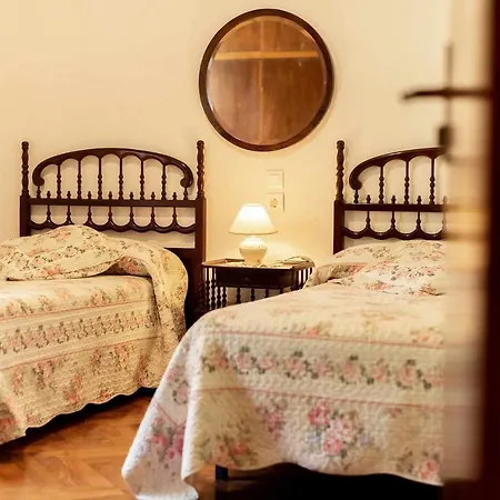 Rural House Tatil Evi Llanes